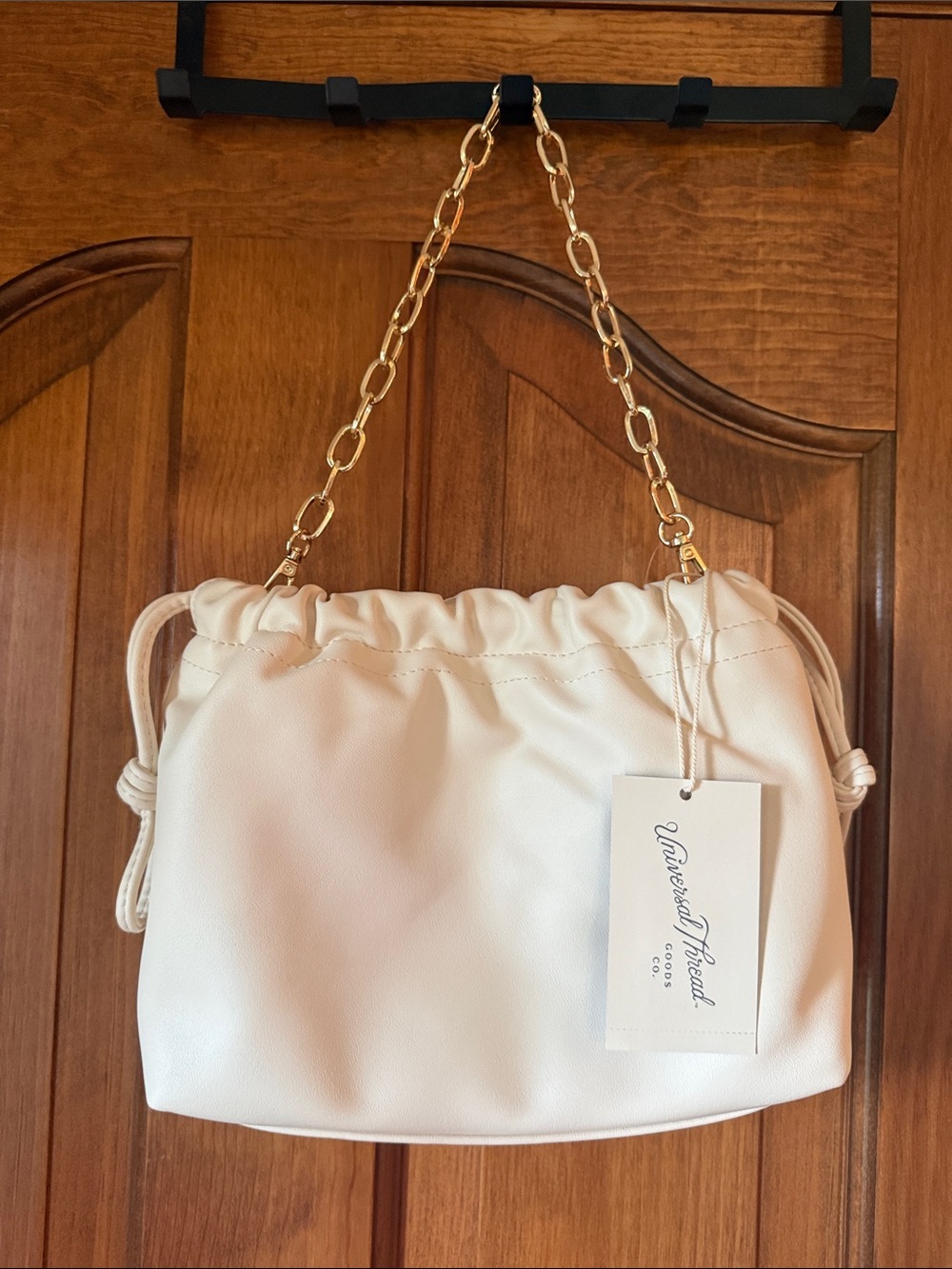 Universal Thread Cream Shoulder Pouch with Gold Chain